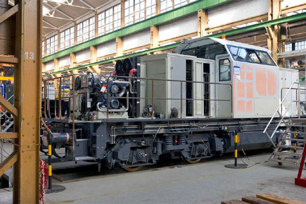 Compressed-air processing on hybrid locomotives Compressed-air processing on hybrid locomotives